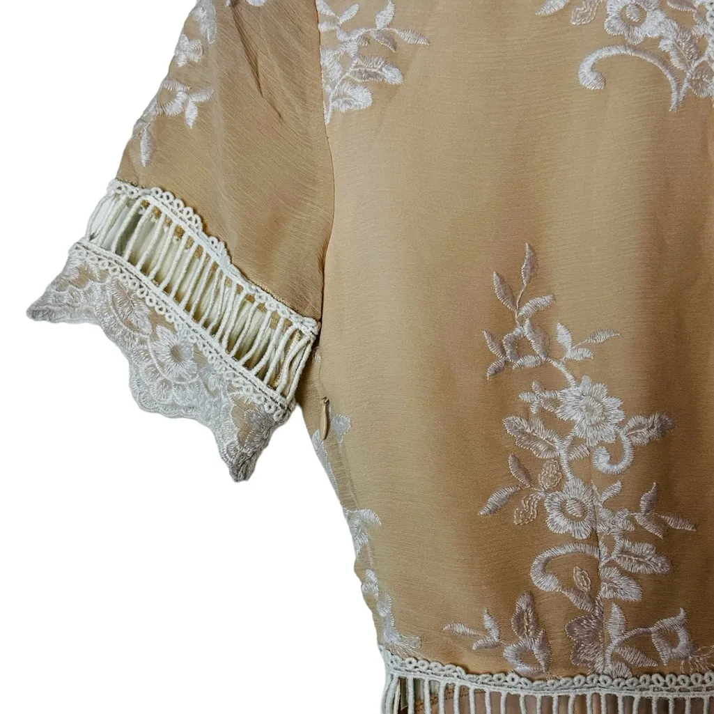 SAYLOR Embroidered Lace Mini Dress Size Small - Image 6