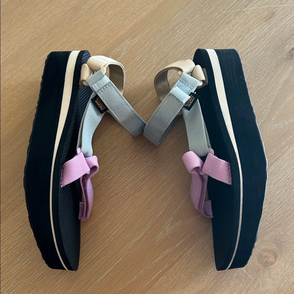 TEVA Flatform Universal Sandal - Women's, Unwind Multi, Size 10, NWOT - Image 6