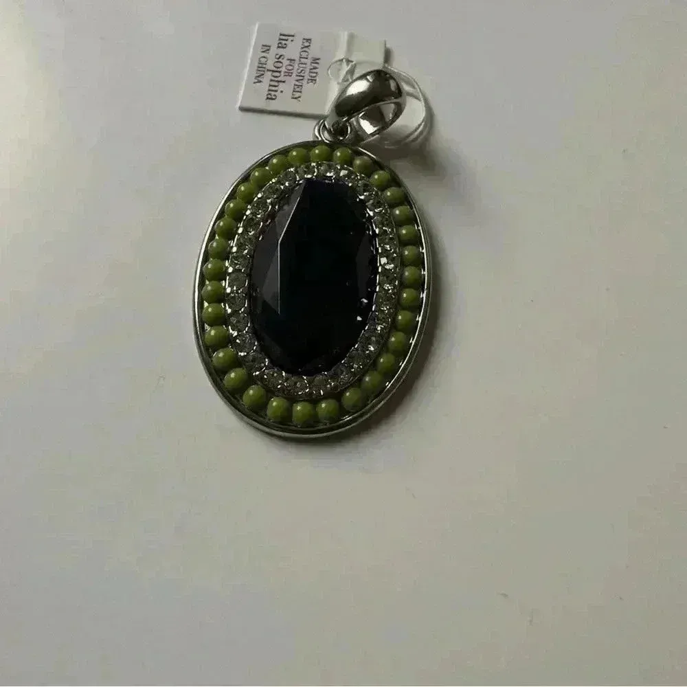 NWT Lia Sophia Silver Full Speed Pendant Slide Green - Image 2