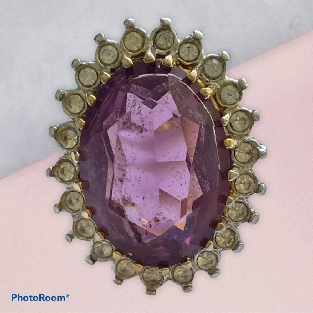 Amethyst Vintage 18K HGE stamped  ring - Image 4