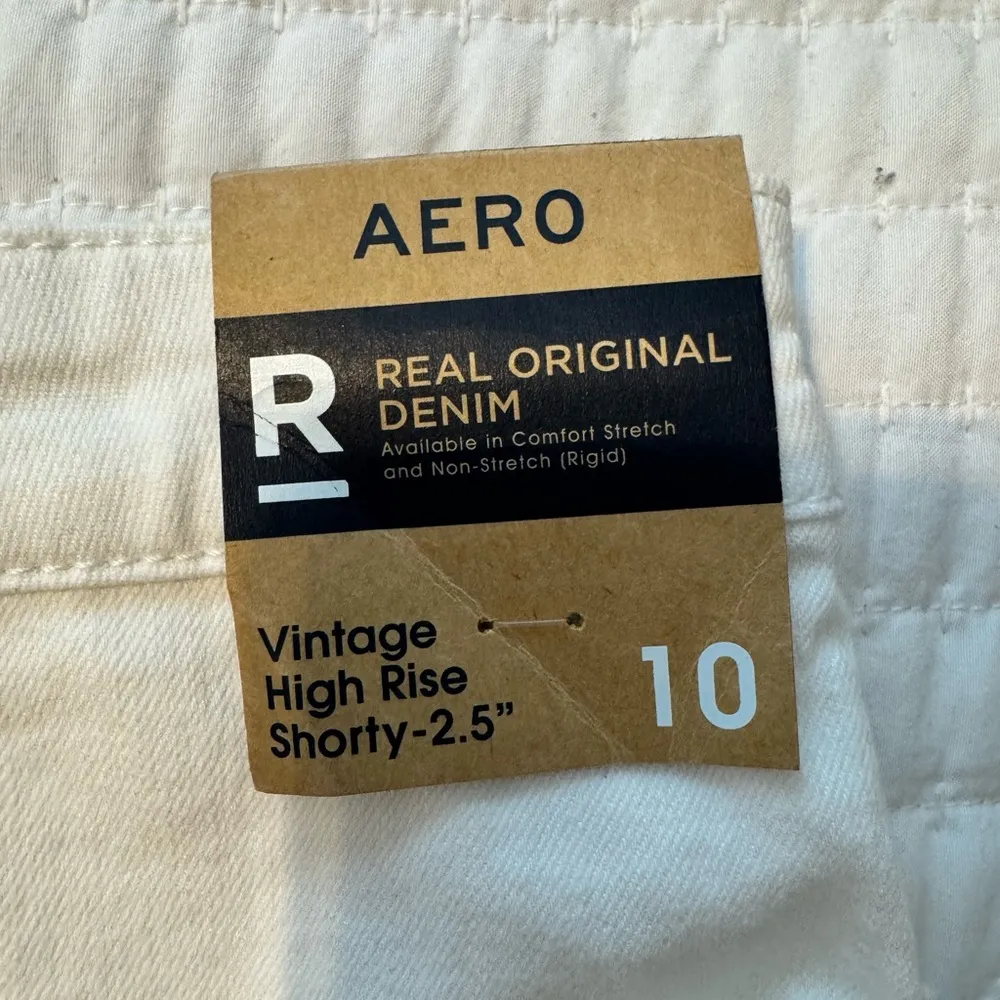 NWT Aeropostale High Rise Shorts Size 10 White - Image 5