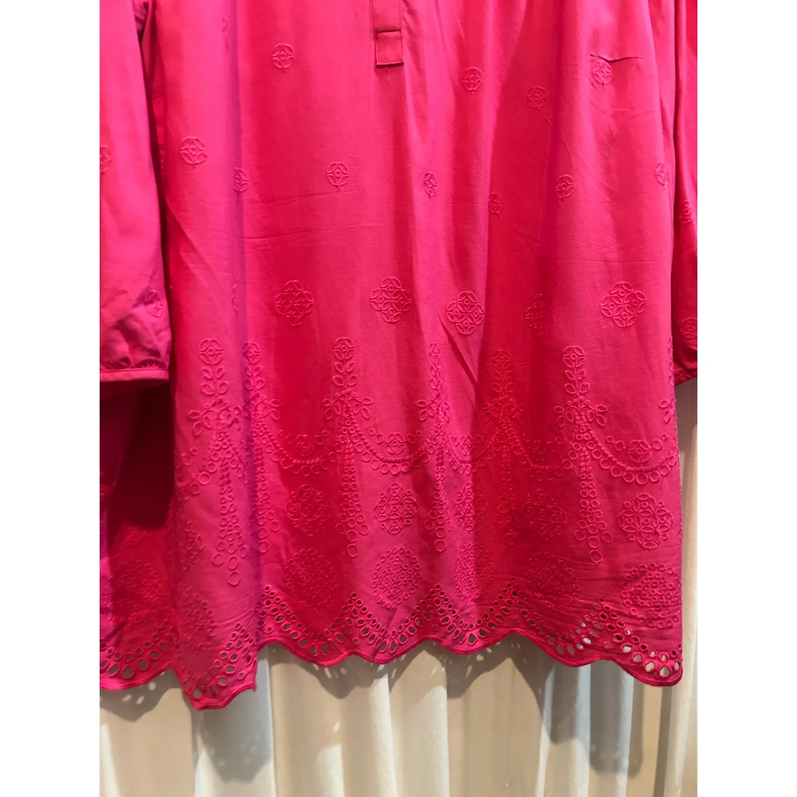 Talbots Woman Pink Embroidered 3/4 Sleeve‎ V-Neck Top Blouse Plus Size 3X - Image 4