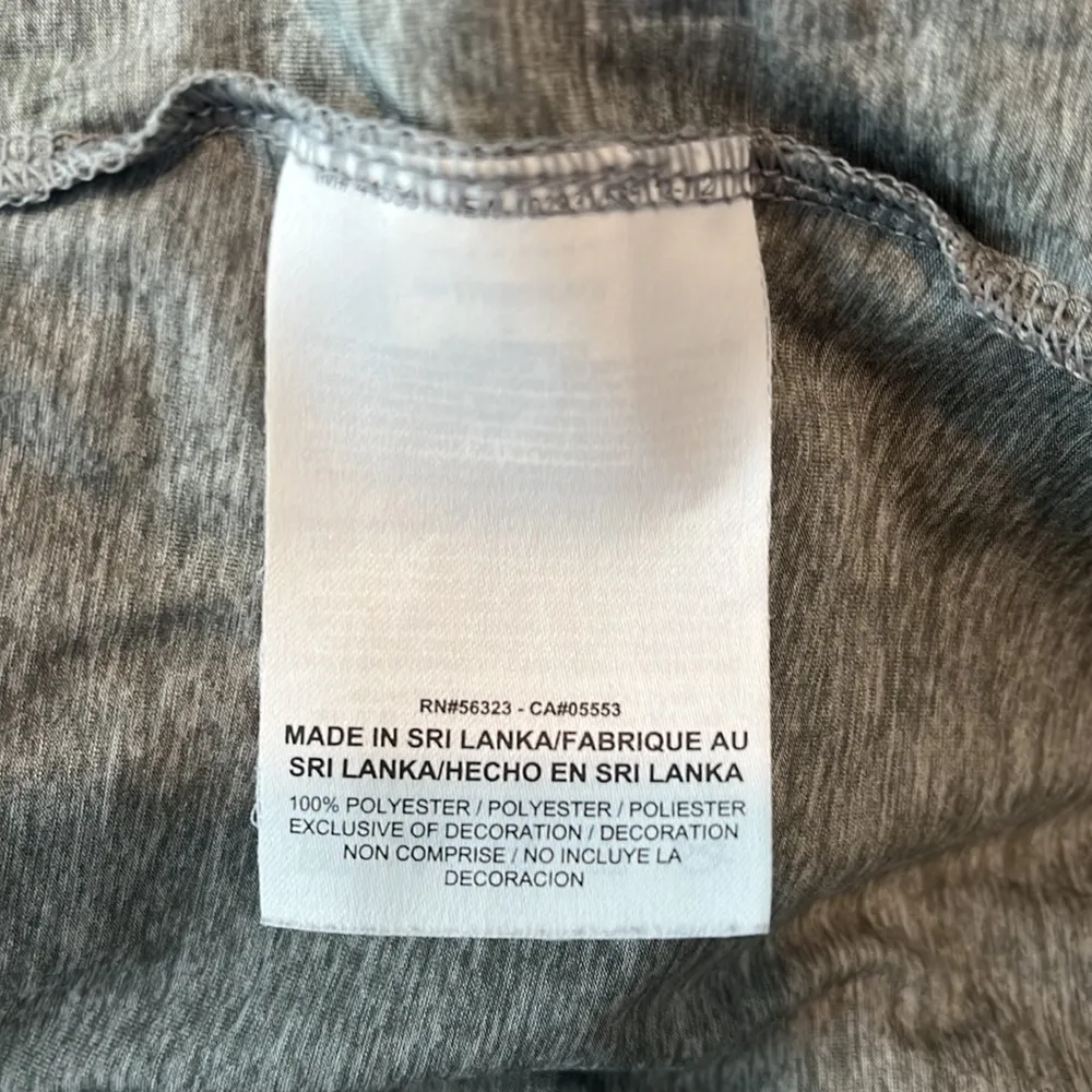 Nike Dri-Fit Tank Top Gray & Black Size Large - Image 8