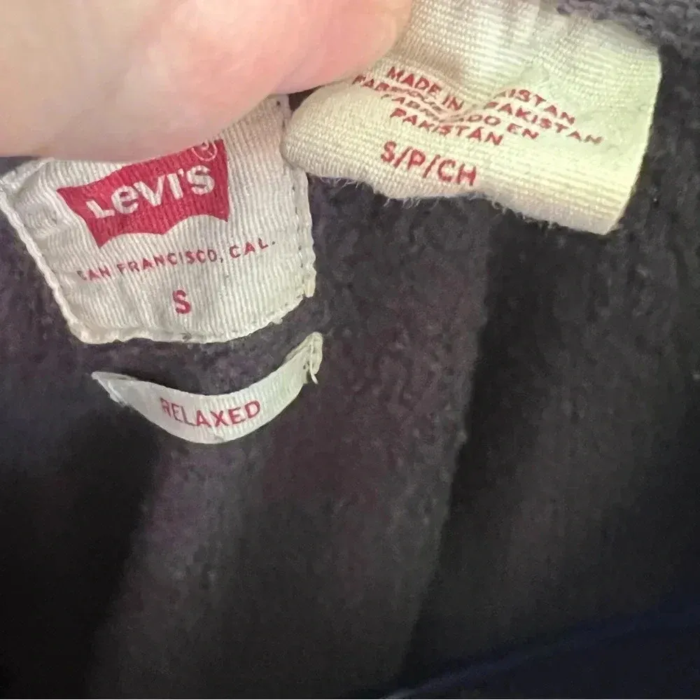 Levi’s Tie Dye‎ Hooded Sweatshirt Oversized Size Small Flaw - Image 6