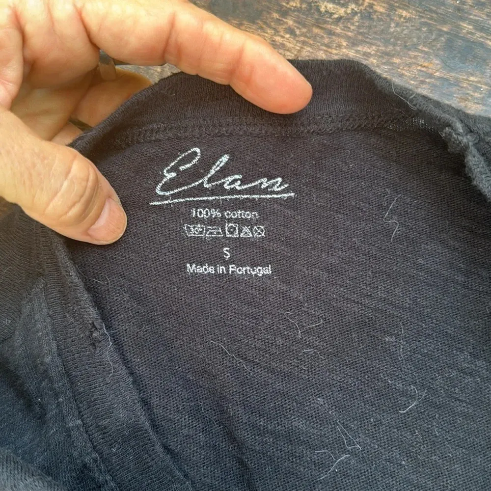 Elan Black with red Love T Shirt size s intentional distressing by manufacturer - Image 7