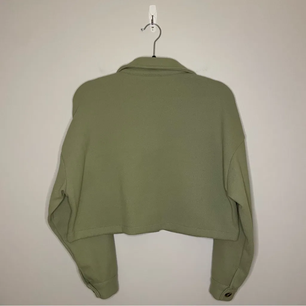 SHEIN Flap Pocket Cropped Jacket, Green, Size S, NWOT - Image 3