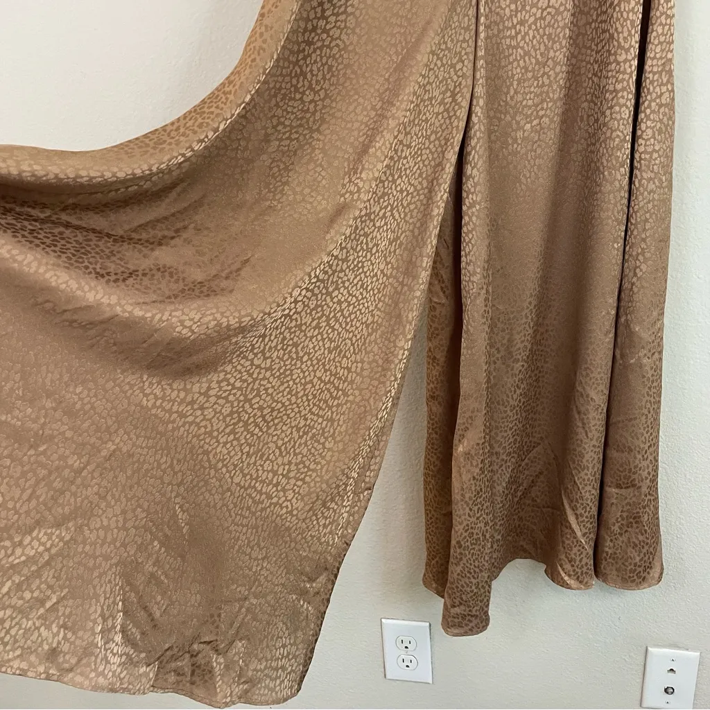 Show Me Your Mumu Satin Cheetah Print Wide Leg Pull On Palazzo Pants Size‎ XS - Image 4