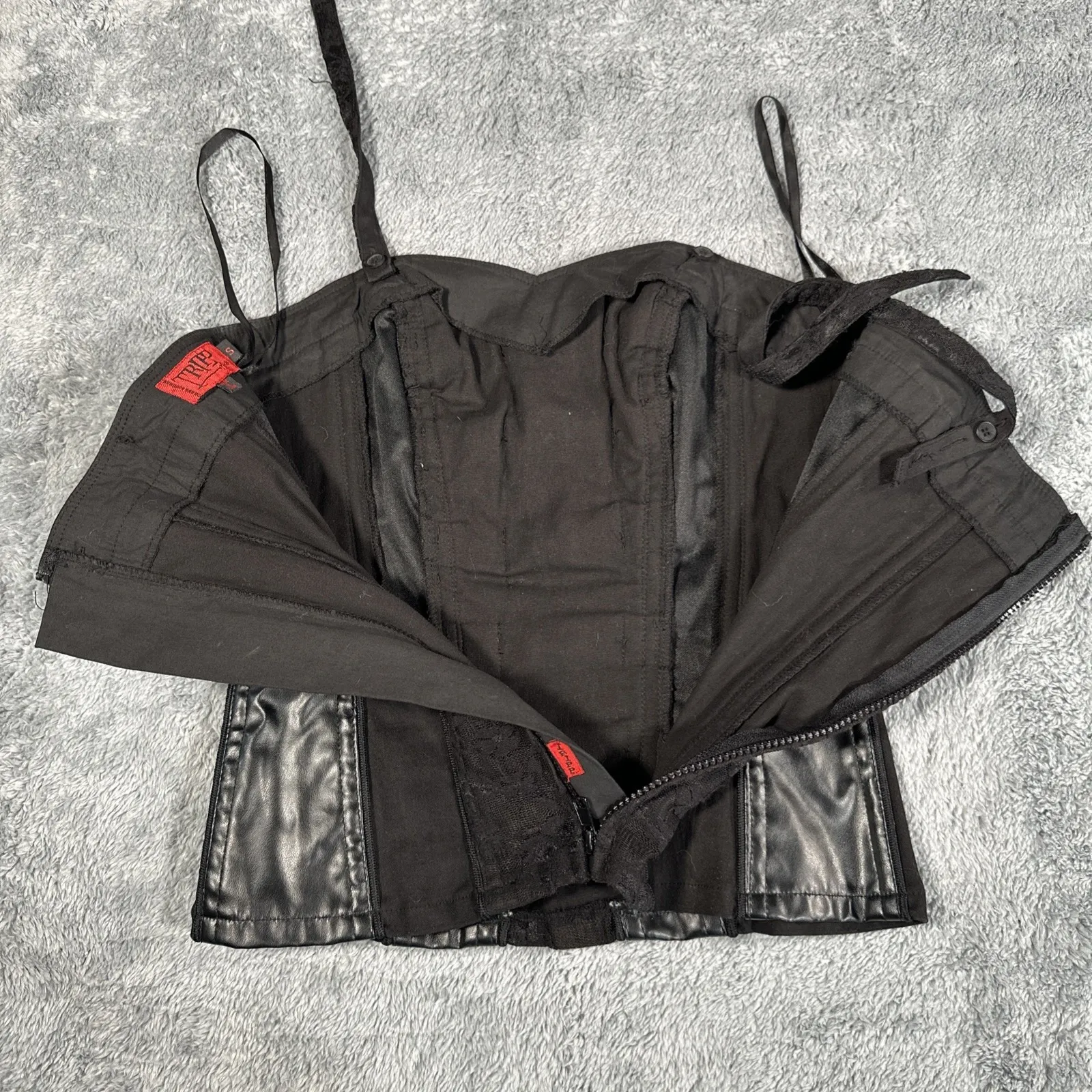 VTG Y2k Punk Goth Tripp NYC Black Corset Tank Top Buckles Clasps SZ Small - Image 10