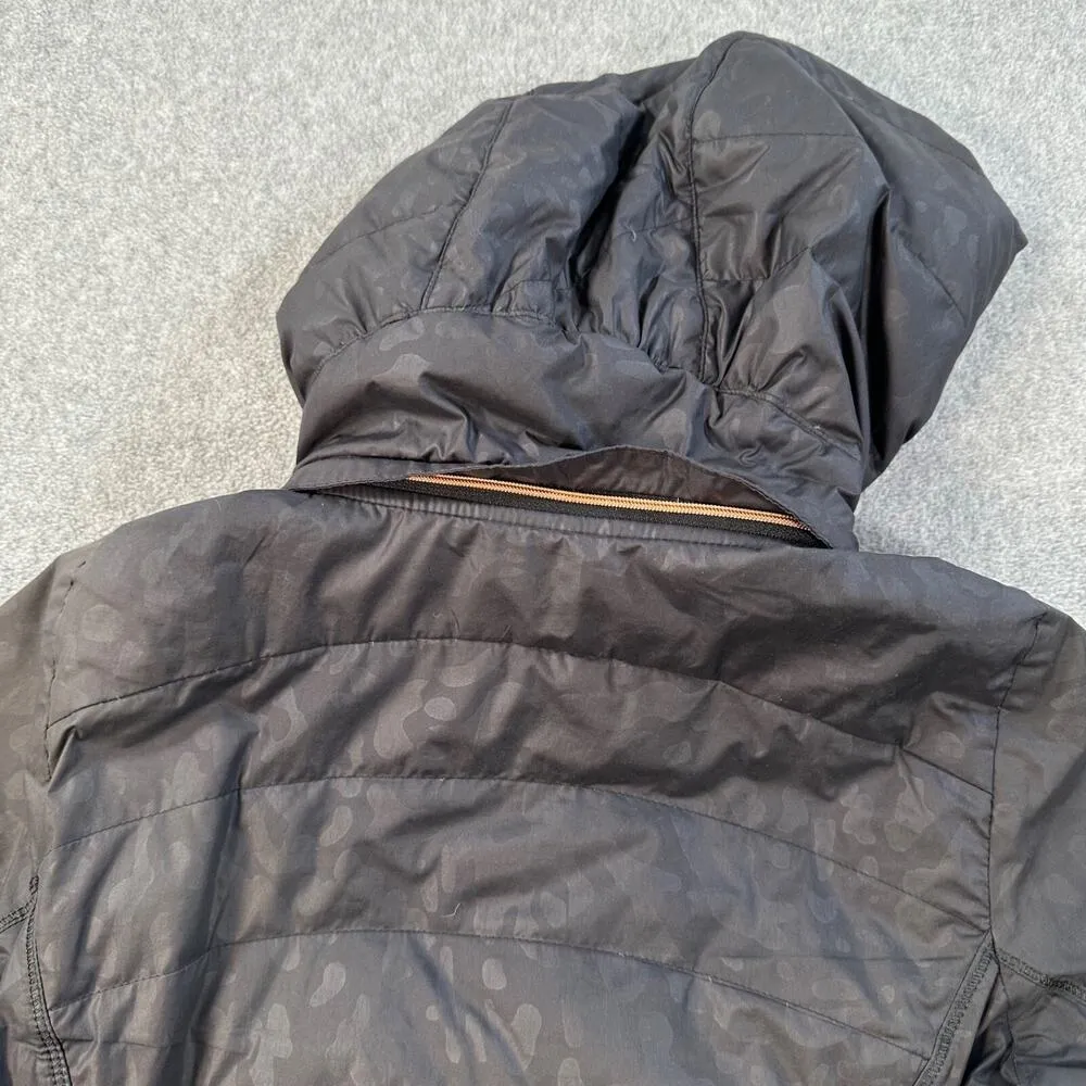 Lululemon Spring Fling Puffy Windbreaker Size 4 Animal Swirl Embossed Black Down - Image 10