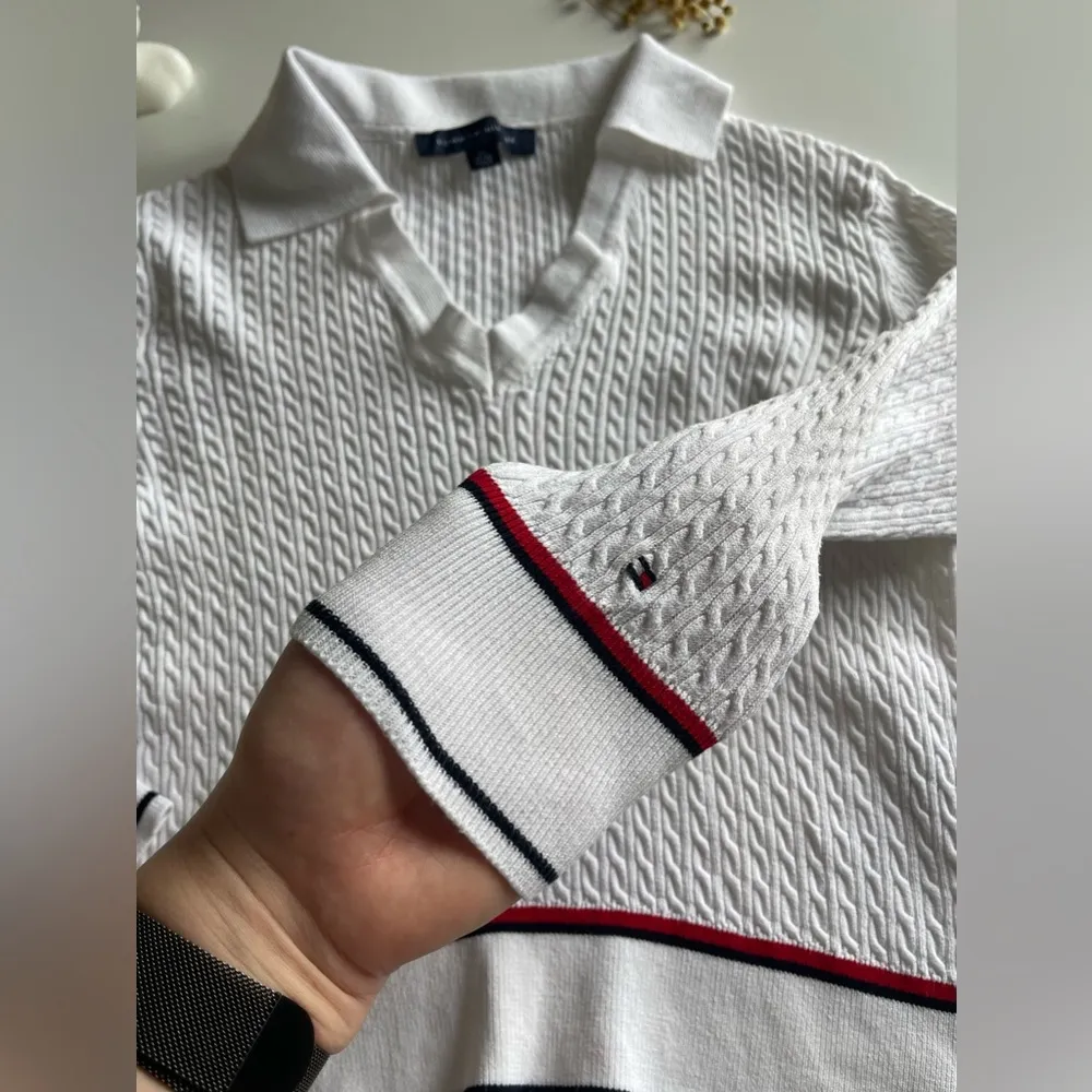 Womens Cable Knit Collared V-Neck Sweater Size XS - Image 9