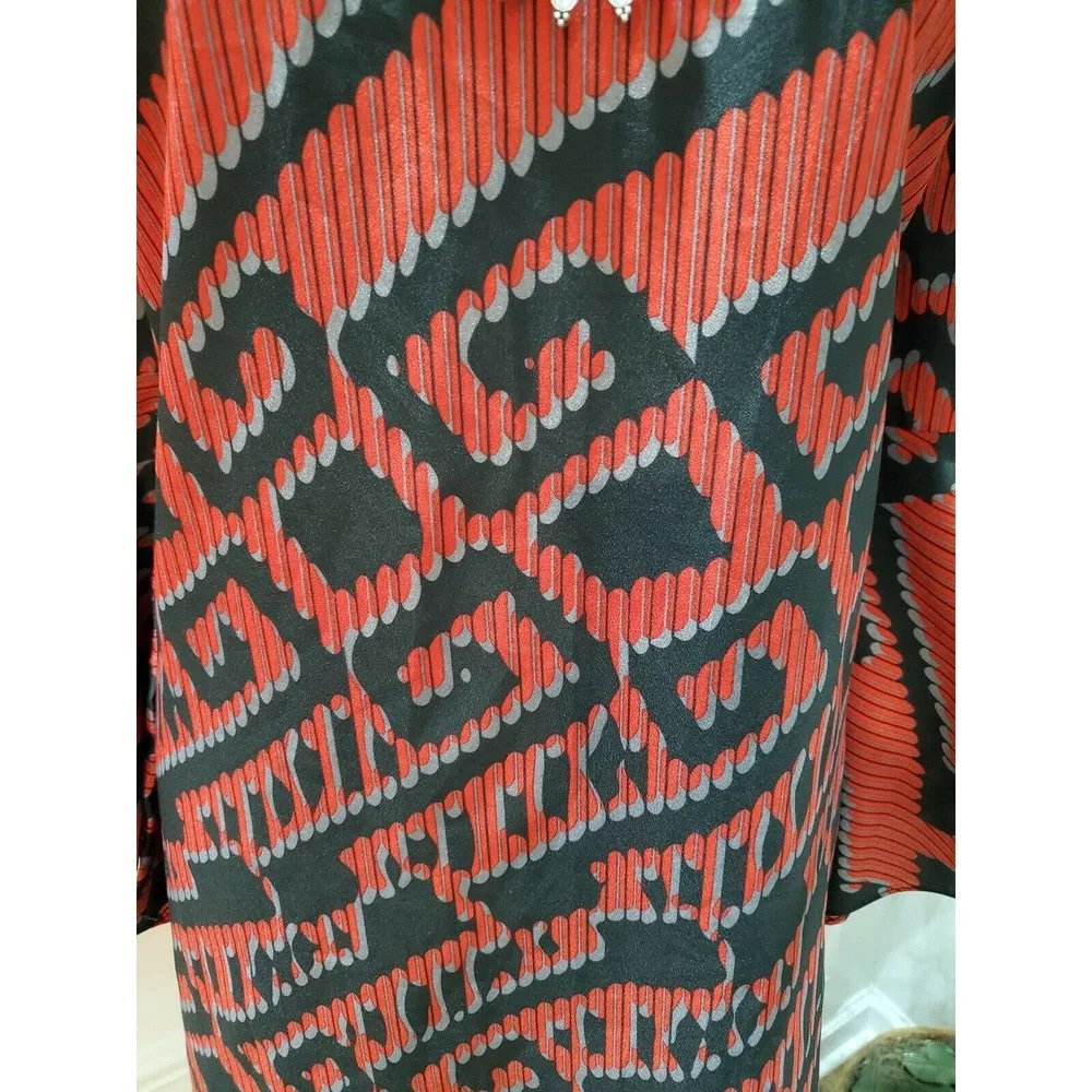 Audrey Women's Black & Red Polyester Round Neck Long Sleeve Knee Length Dress - Image 3