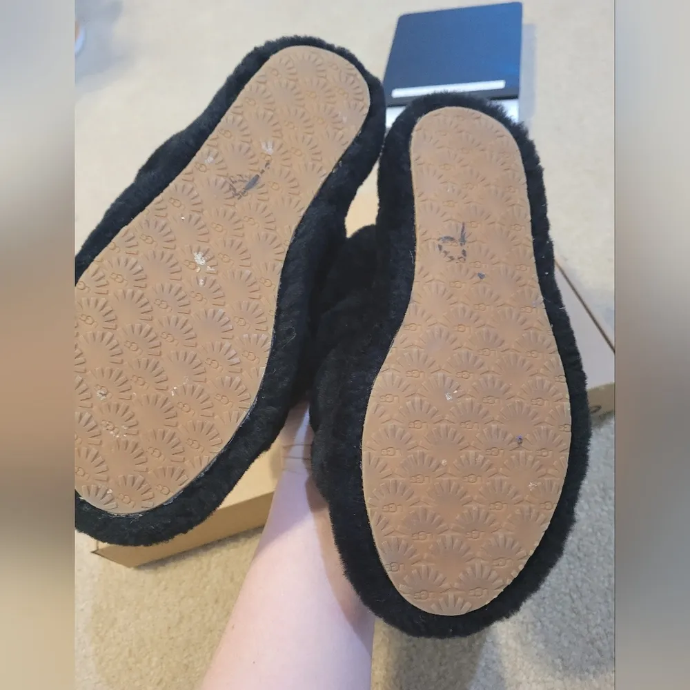 UGG  FLUFF YEA SLIDE - Image 6