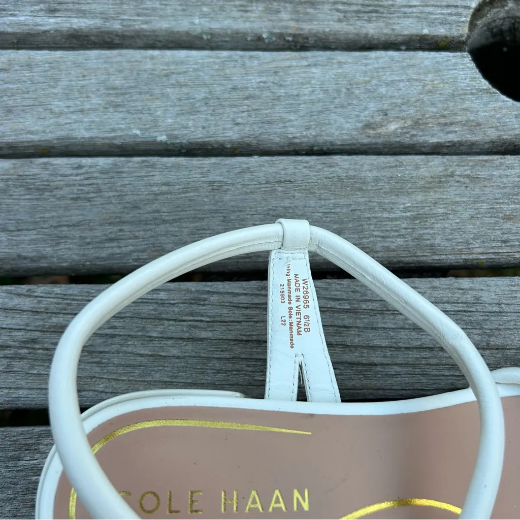 Cole Haan Women's Calli Thong Block Heel Sandal 40 Mm in white size‎ 6.5 - Image 7