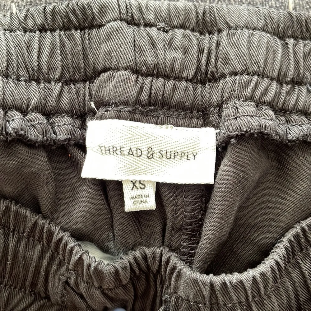 Thread & Supply - Womens Tencel Printed Jogger Pants - Image 3