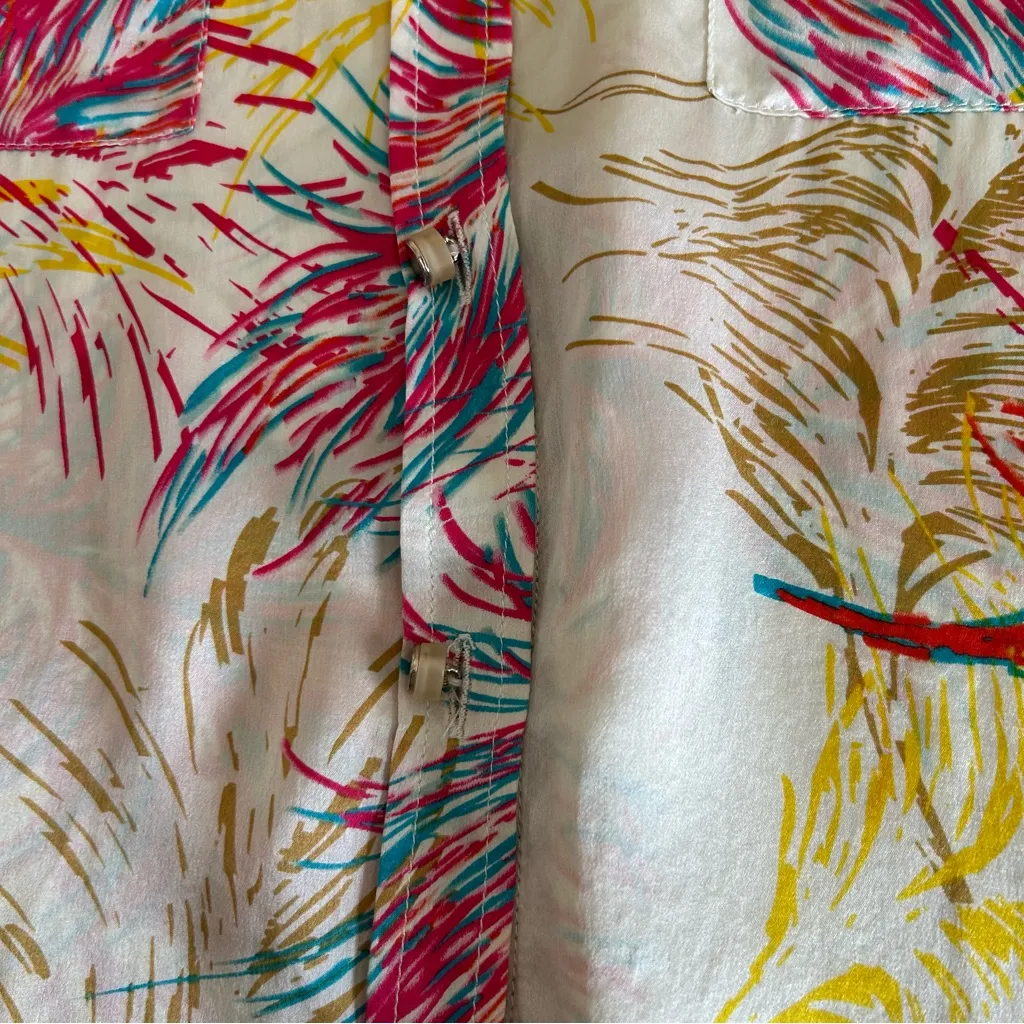 CAbi Women's Cream Patterned Silk Sleeveless Button Up Blouse‎ Medium #385 - Image 11