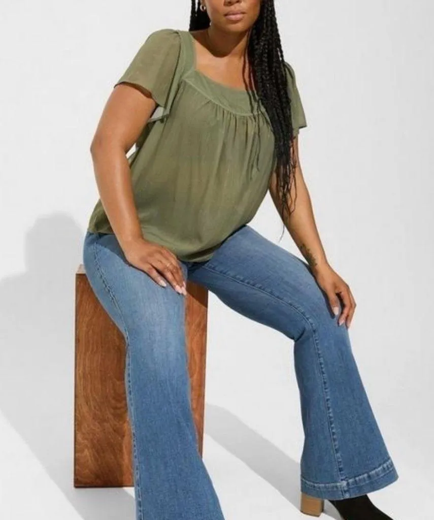 Torrid Olive Green Crinkle Chiffon Flutter Sleeve Square Neckline Top - Size 1 - Image 10