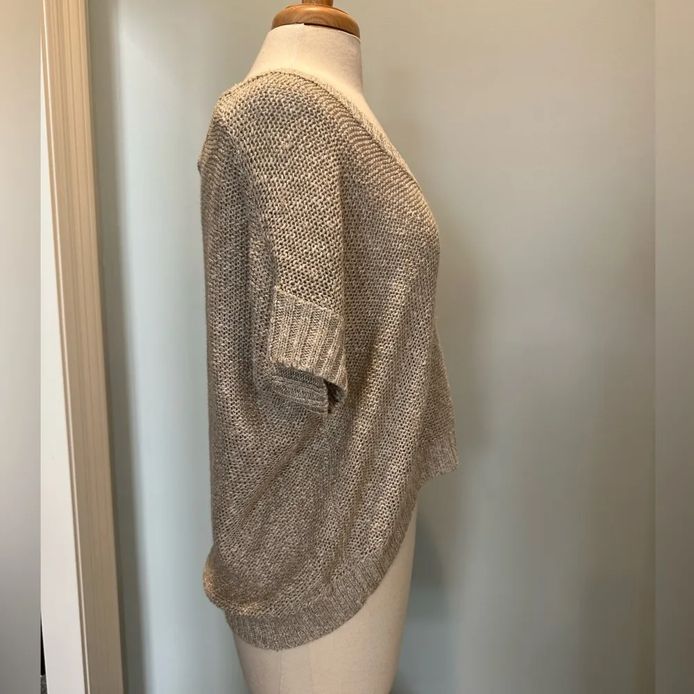 Alice &  Olivia linen blend oversized metallic beige short sleeve sweater M/L - Image 5