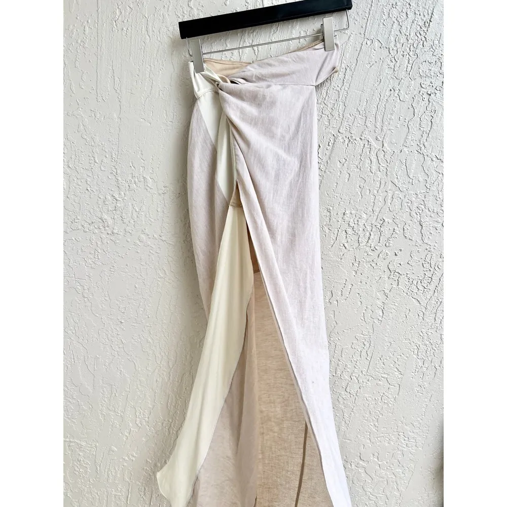 Viola & Vesper Cutout Back Thigh Slit Maxi Skirt Beige Women's Size 36 / US 2 - Image 2
