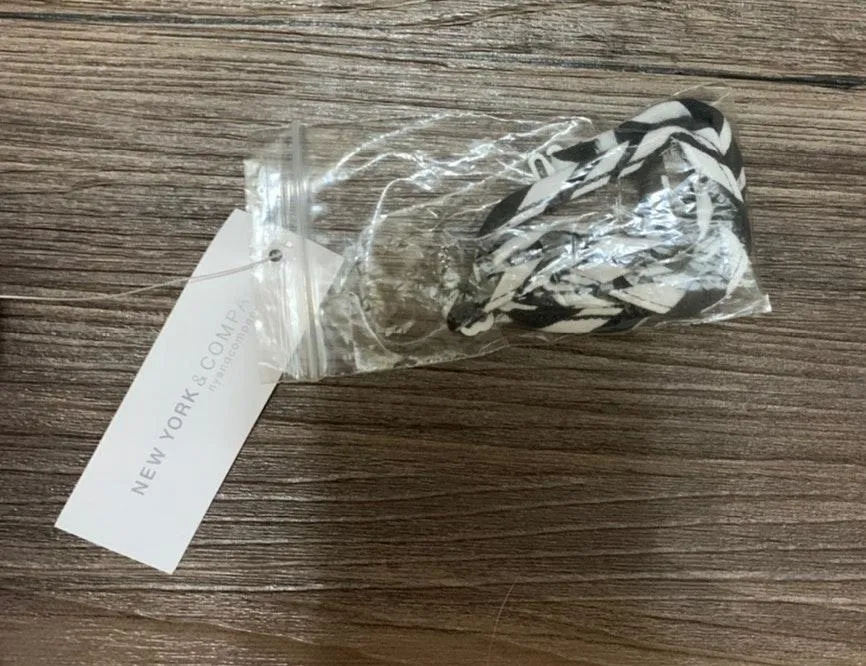 Black & White Zebra Print Romper - Image 9