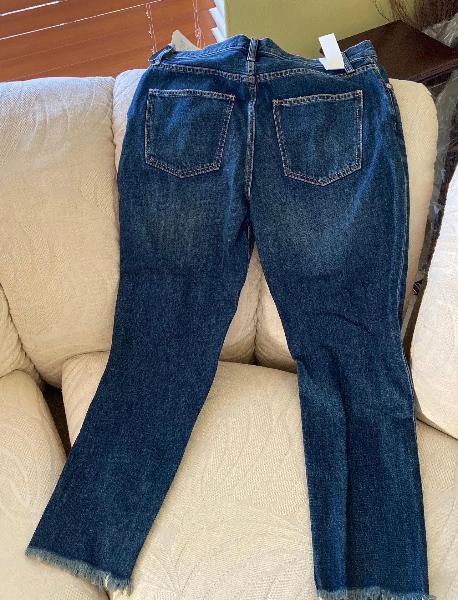 Vintage Cropped Slim Jeans - Image 2
