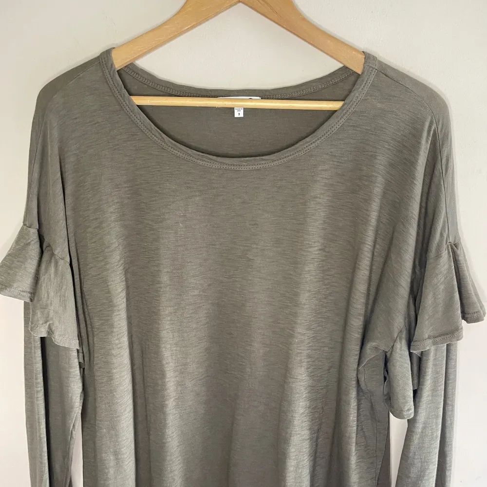 SUNDRY Pima Cotton Long Ruffle Sleeve Casual‎ Top, Size 3/LG (fits XL) - Image 3