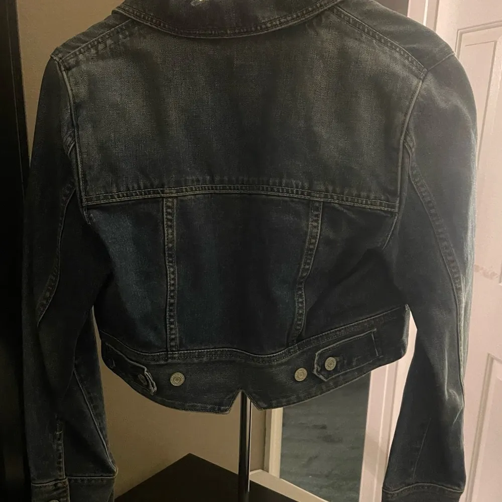 EXPRESS Cropped Jean jacket - Image 2