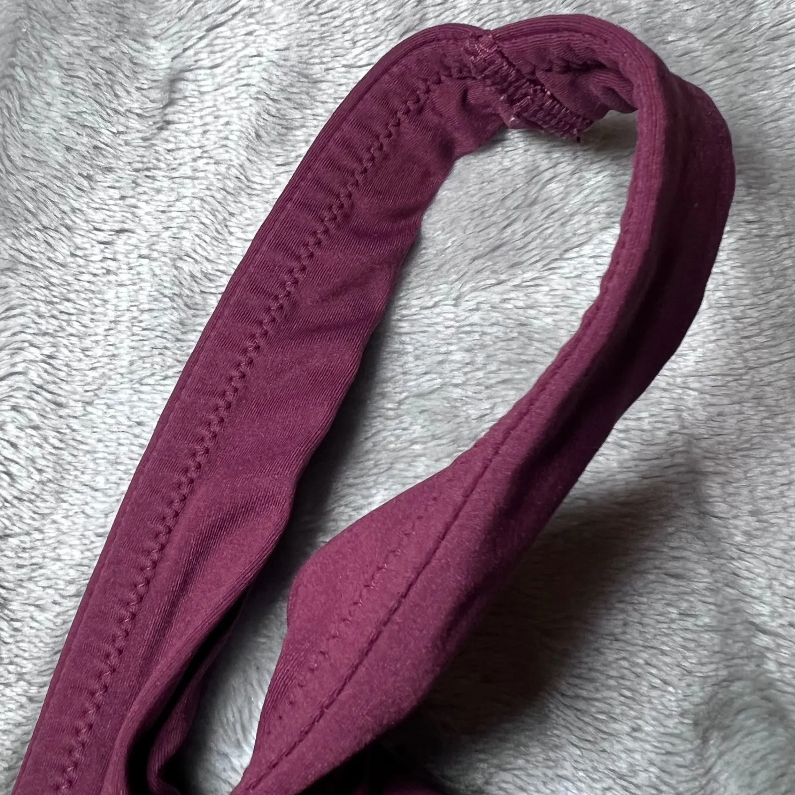 Yitty Ribbed Racerback Sports Bra Womens Medium Marioon Crop Top Athletic Gym - Image 11