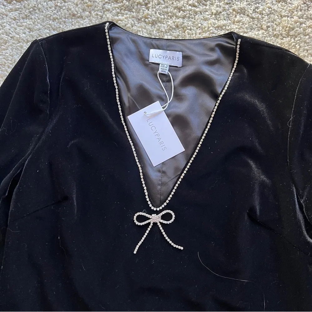 NWT Lucy Paris Black Velvet Long Sleeve Rhinestone Bow mini dress - Image 8
