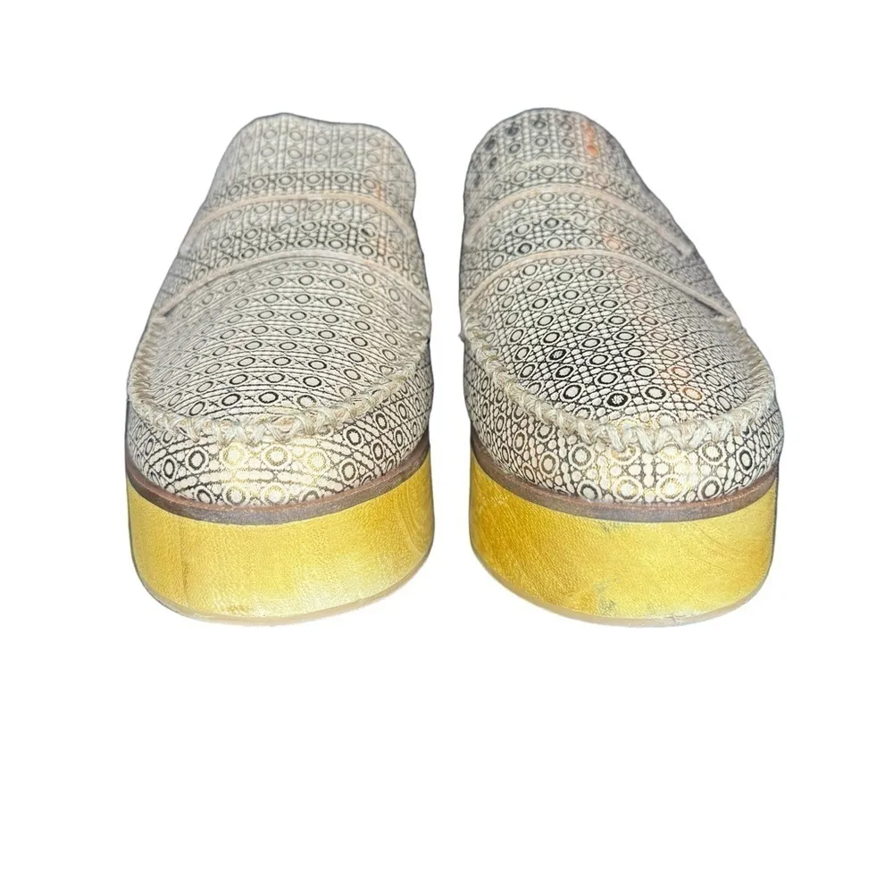 Kelsi Dagger Brooklyn Window Leather Wooden Platform Mules Size 8 - Image 5