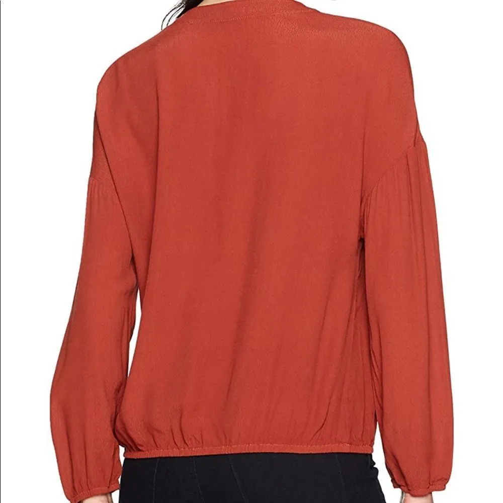 Monrow burnt‎ orange long sleeve blouse size large - Image 2