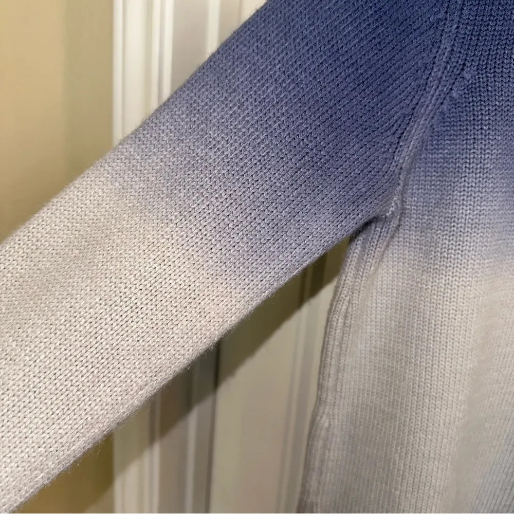 Simply vera by vera Wang, long sleeve, blue/gray sweater women’s small - Image 7