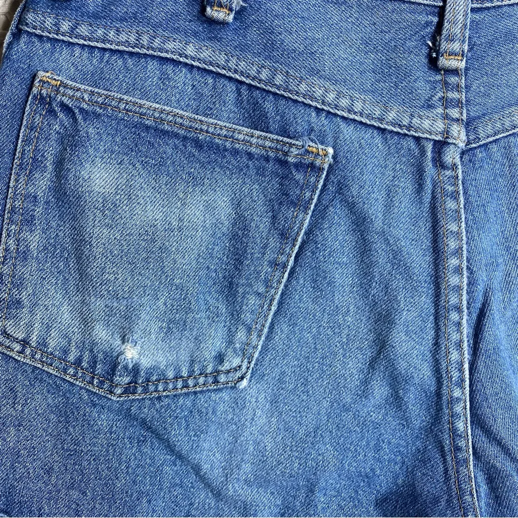 Vintage Jean Shorts Size 30 - Image 5