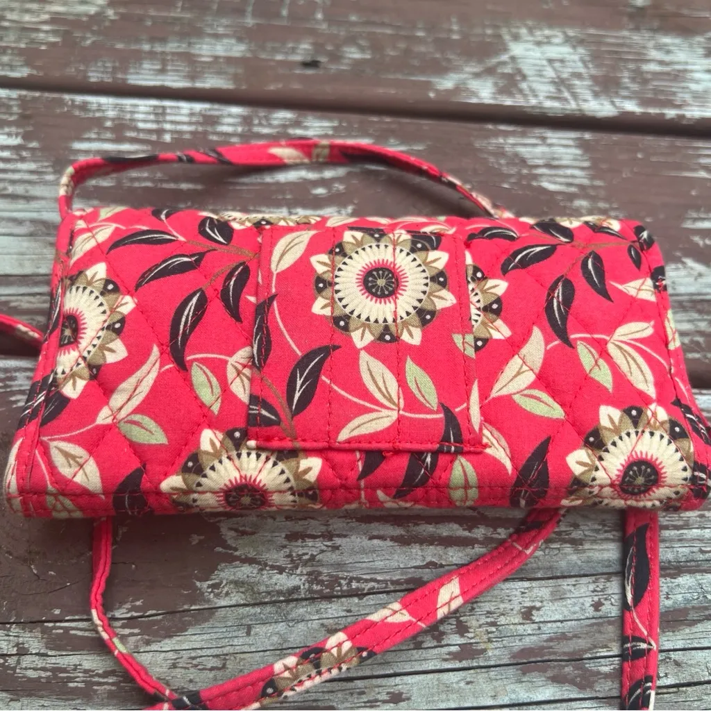 Maggi B Womens Quilted Floral 100% Cotton MultiPocket Wallet Crossbody/Purse Bag Red - Image 16