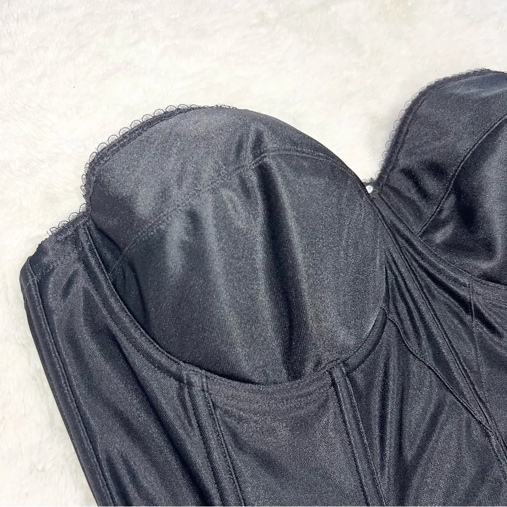 Vintage Undercover Black Satin Bustier Corset Top Size 38D Sexy Shapewear - Image 3
