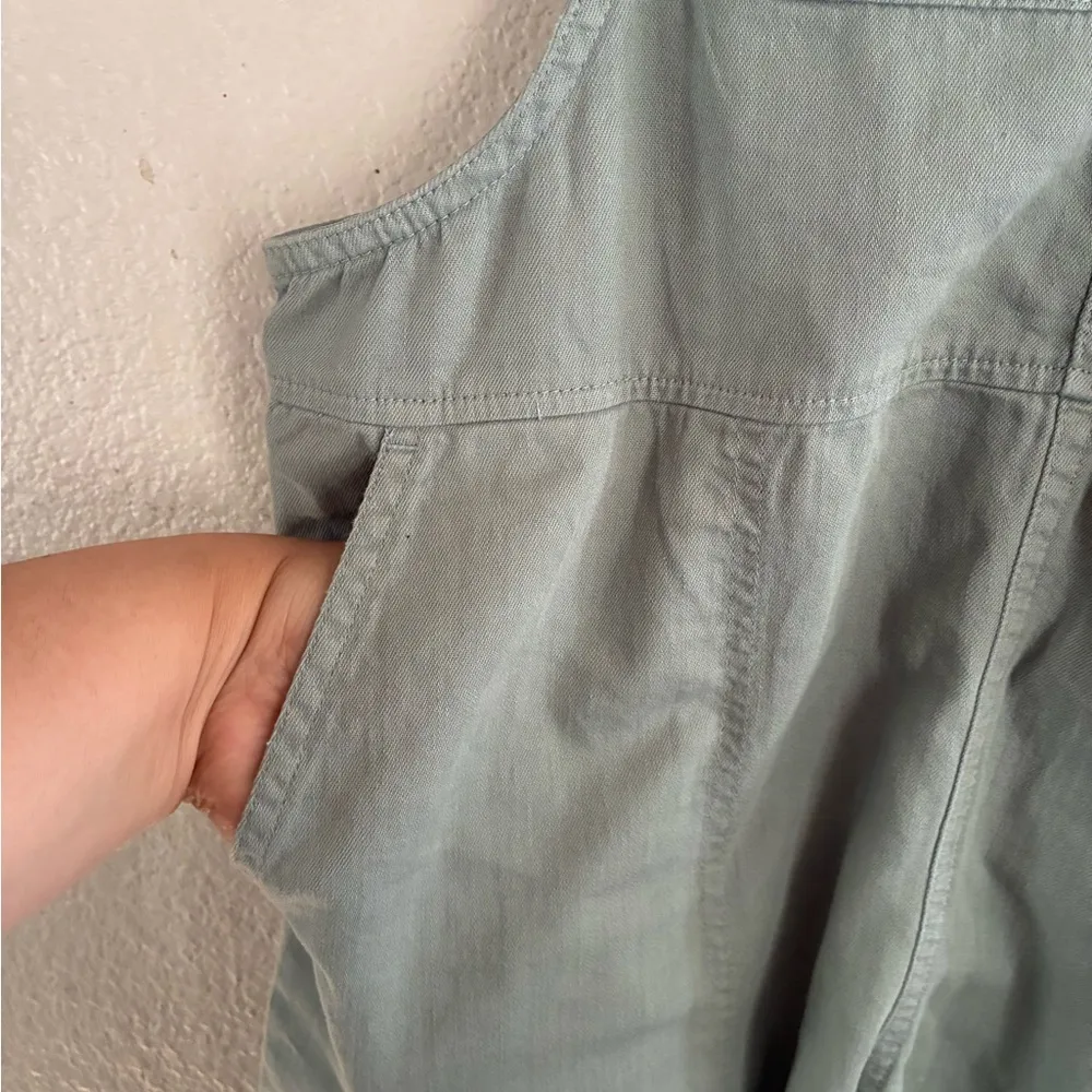 Aerie Women's Werk Play Twill Pain Splatter Green Overalls XS - Image 8