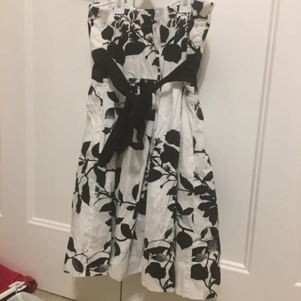 Strapless Floral Dress size 7 juniors - Image 11