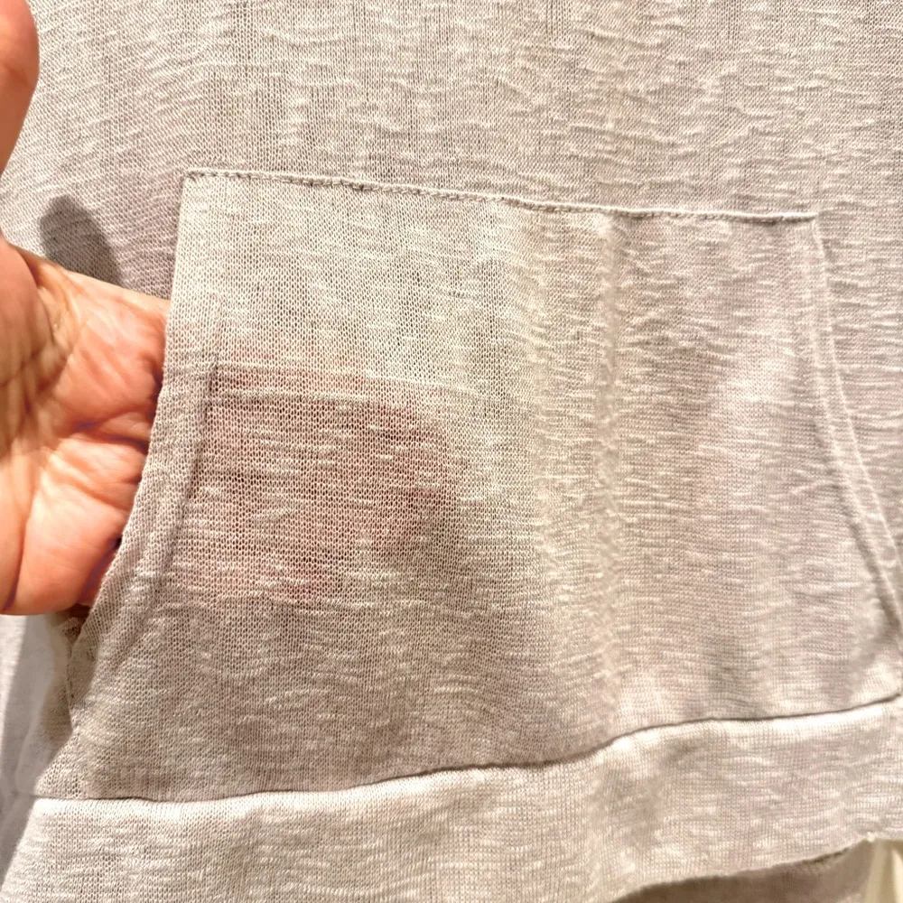 Weatherproof Lightweight Sheer Pullover Hoodie Grey with Purple Tint Size Large - Image 4