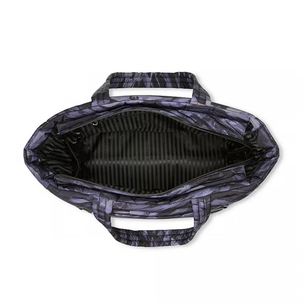 NWT Victoria`s Secret The Live On Point Puffer Tote Dreamy Zebra Duffle Gym Bag - Image 3