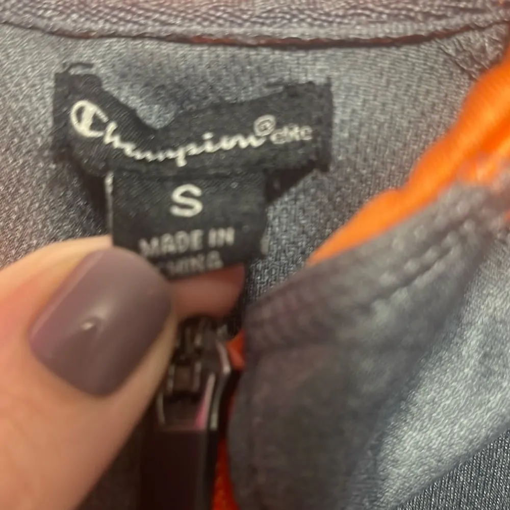 Champion grey/Orange Maroon thin fitted 1/4 zip jacket size S HokieVirginia Tech - Image 3