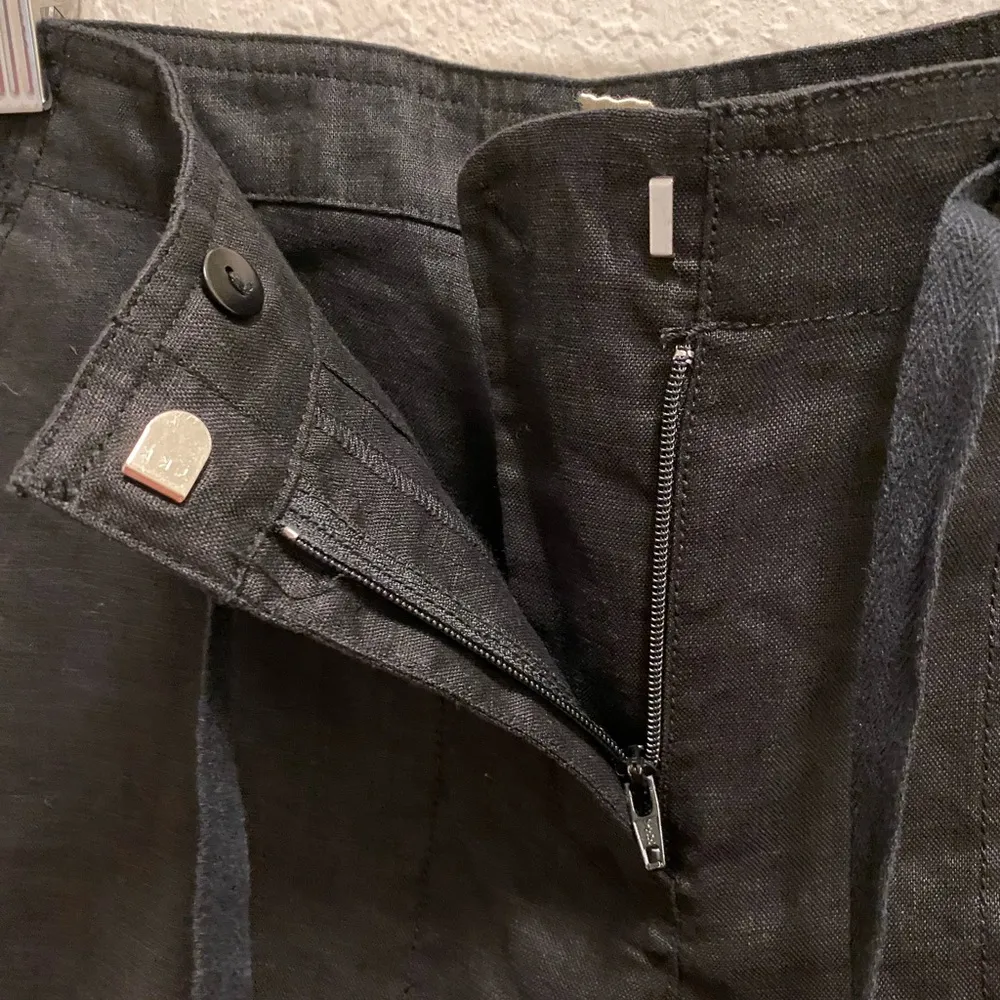 Eileen Fisher Black 100% Organic Linen Lightweight Cropped Pant Size PP - Image 4