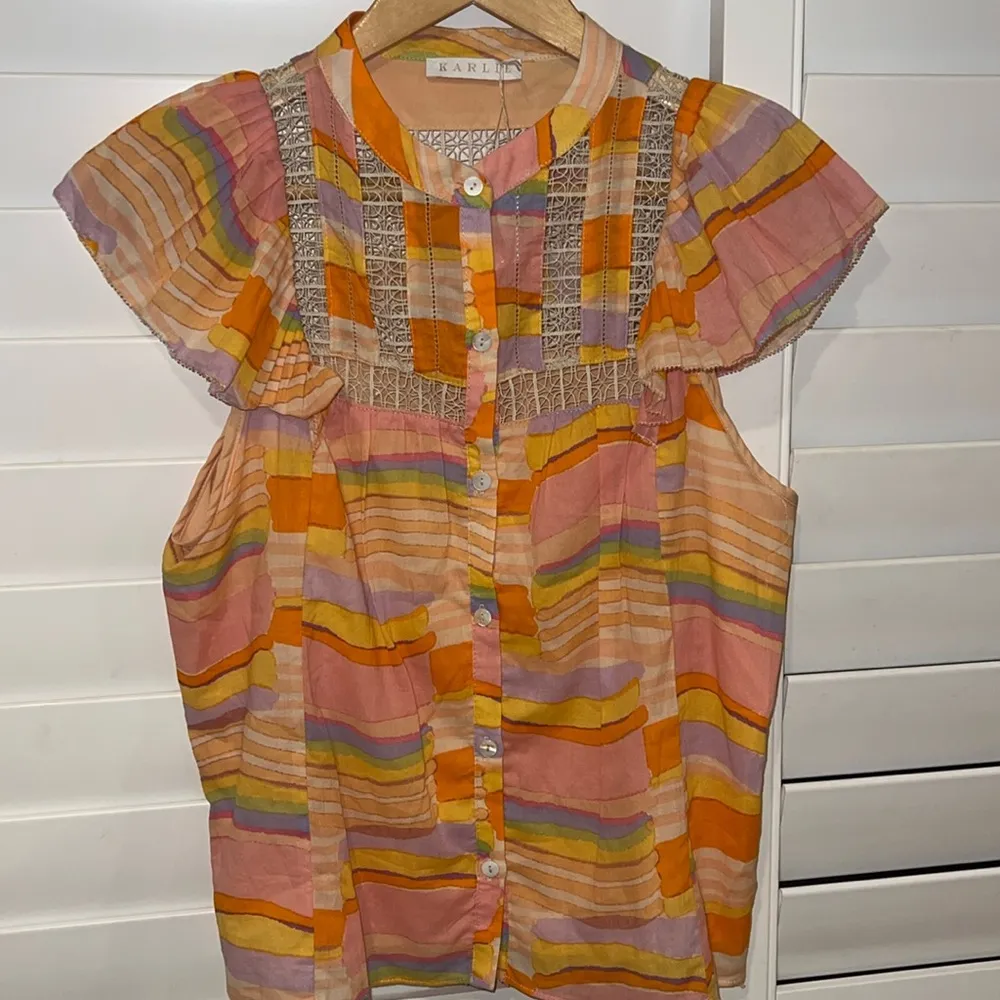 boho watercolor blouse with ruffle and lace details - Image 3