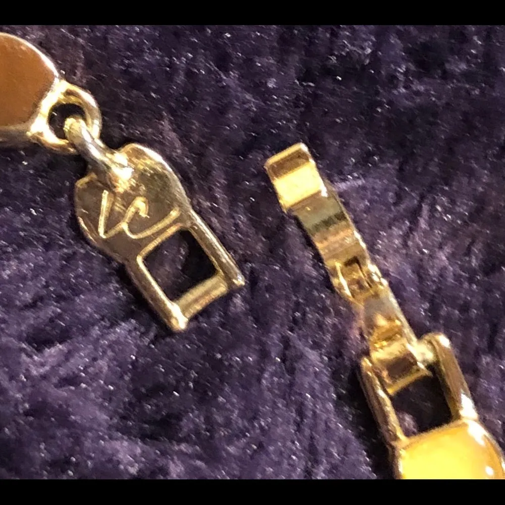 Vintage Liz Claiborne GoldTone Bracelet - Image 6