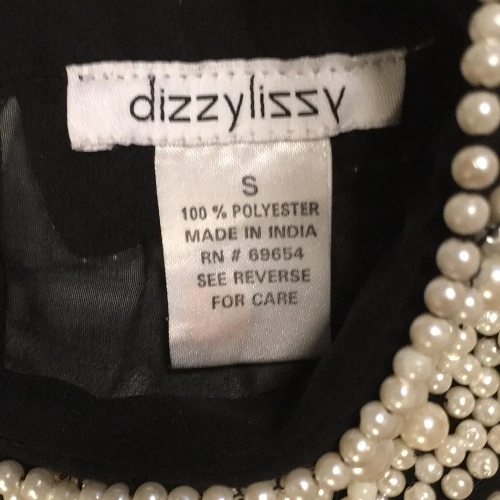 Dizzy Lizzy Sheer black sleeveless both with pearl peter pan collar Size Small - Image 4