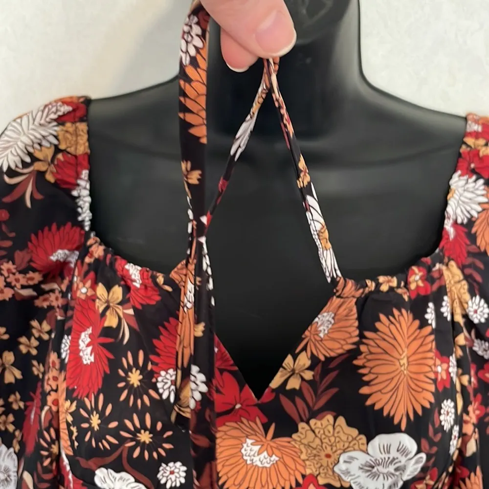 Women’s size small dress SHEIN - Image 7