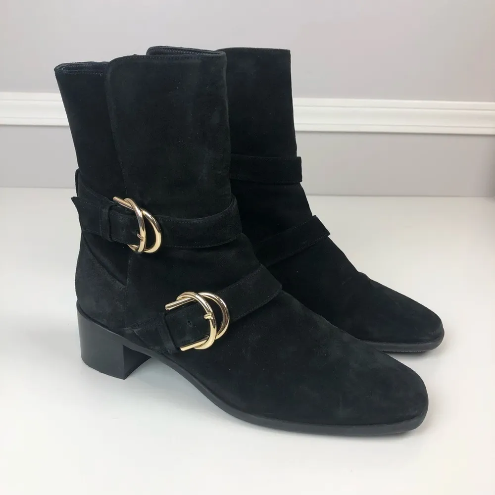 Stuart Weitzman  Britain Buckle Suede Boot 9.5 blk - Image 2
