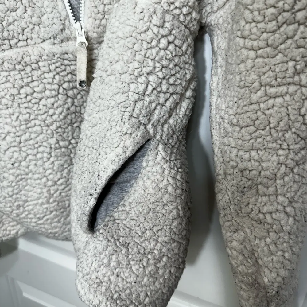 Prana Permafrost Half Zip Sherpa High Pile Hoodie Lined Jacket Size Med 23”P2P - Image 5