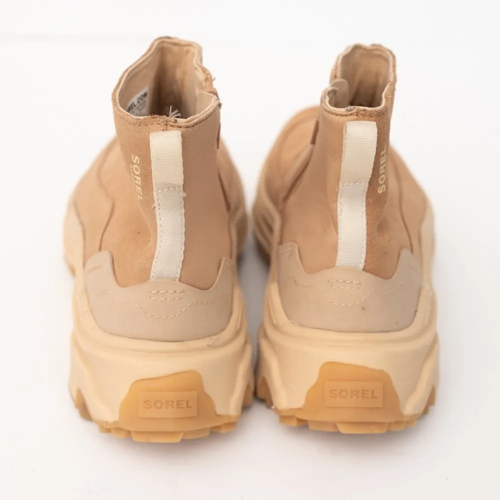 Sorel. New! Kinetic Breakthru Acadia Boot. New without box. - Image 11