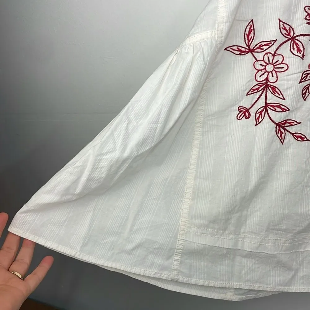 We the Free  Spring Refresh Top In White Embroidered size Large - Image 14