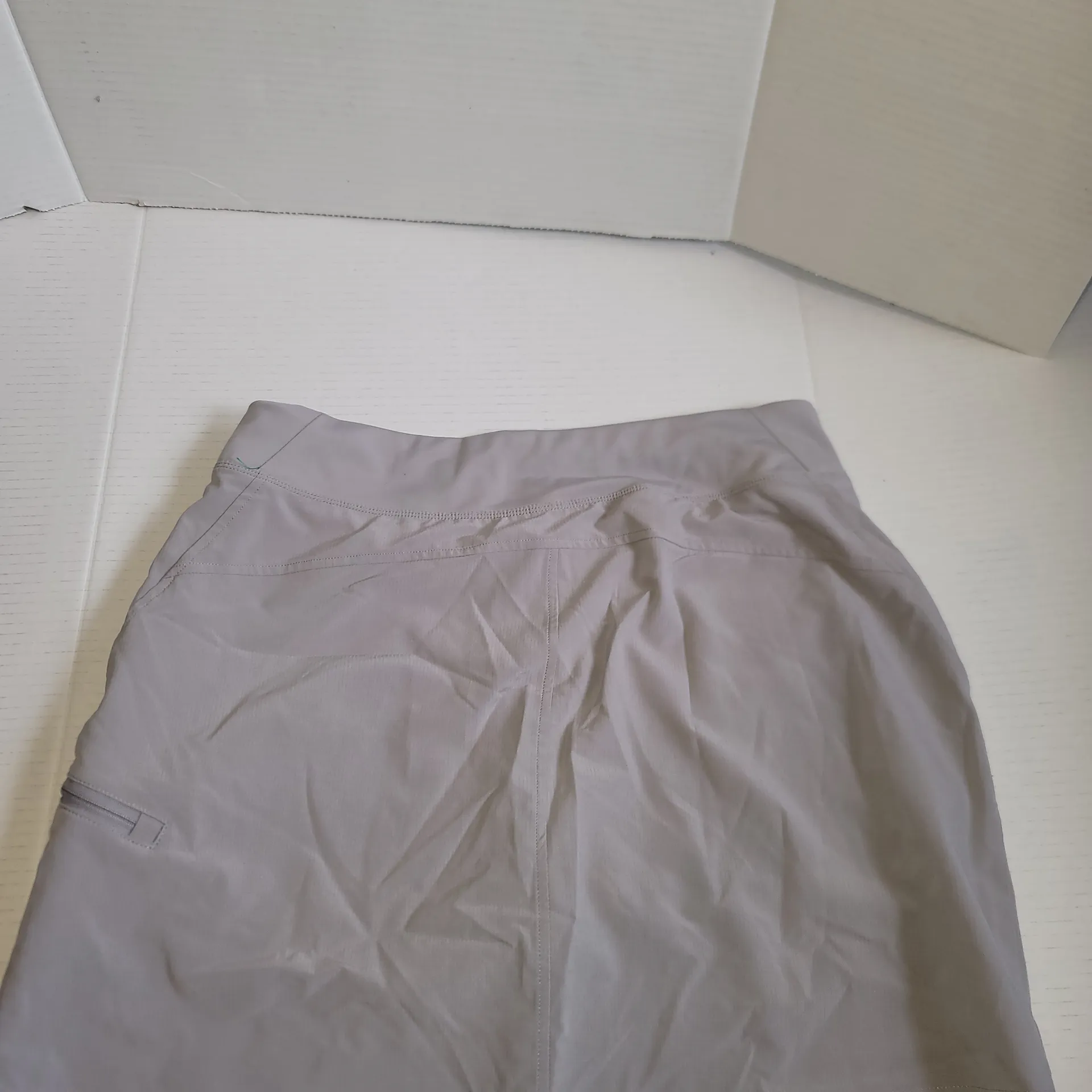 Orvis Womens Small Gray Skort Skirt Lightweight Moisture Wicking Golf Tennis. - Image 3