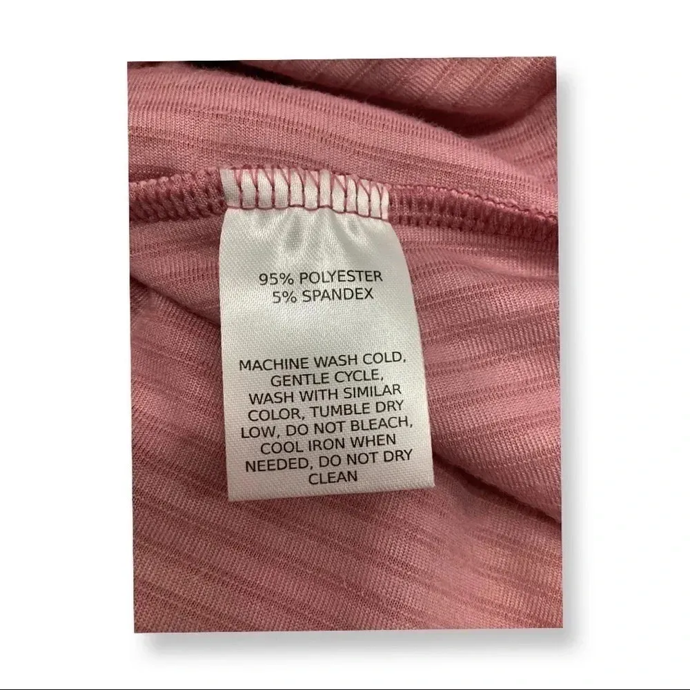 Cobble Lane Size Large Velour Hooded Sweater. New With Tags. Pink - Image 3